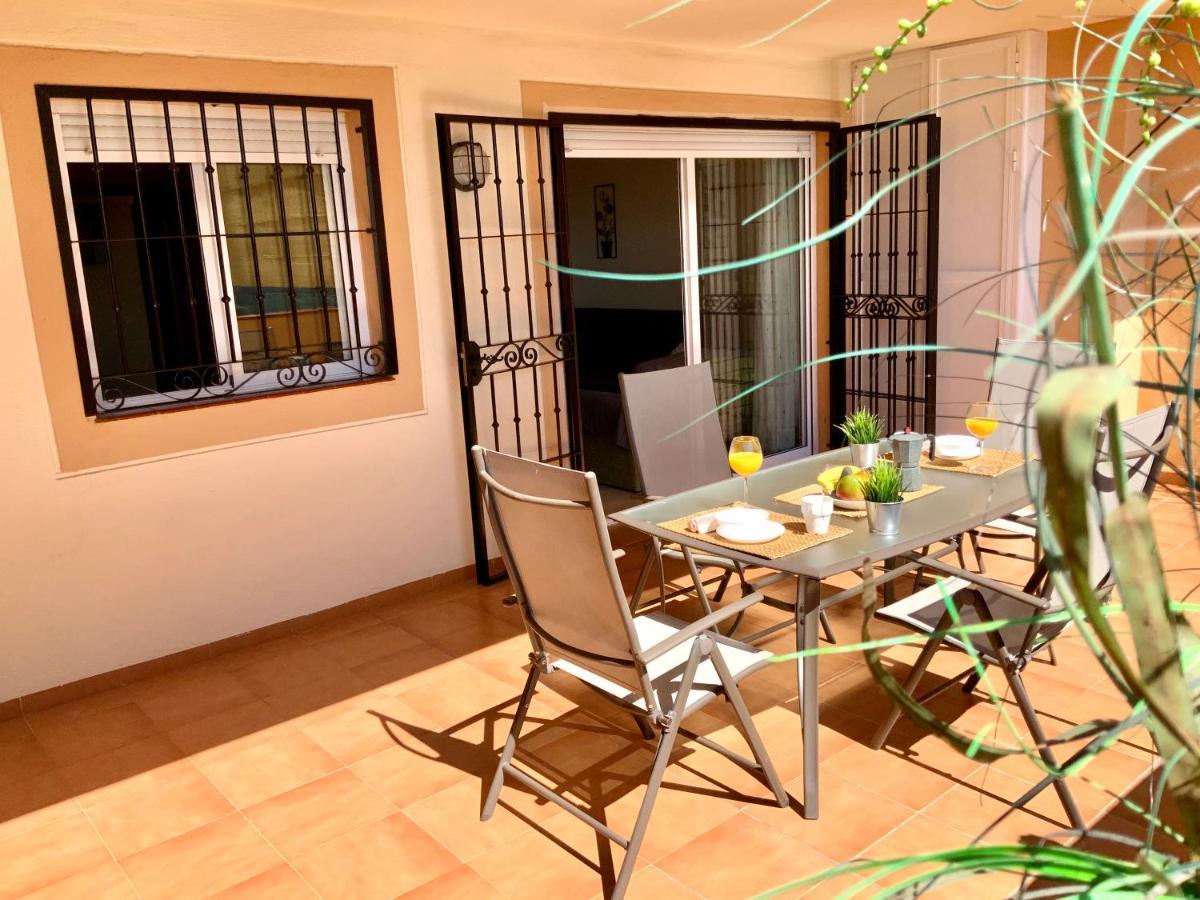 Apartamento De 2 Dormitorios, Gran Terraza, Vistas Al Mar Cerca Playa Carvajal Бенальмадена Екстер'єр фото